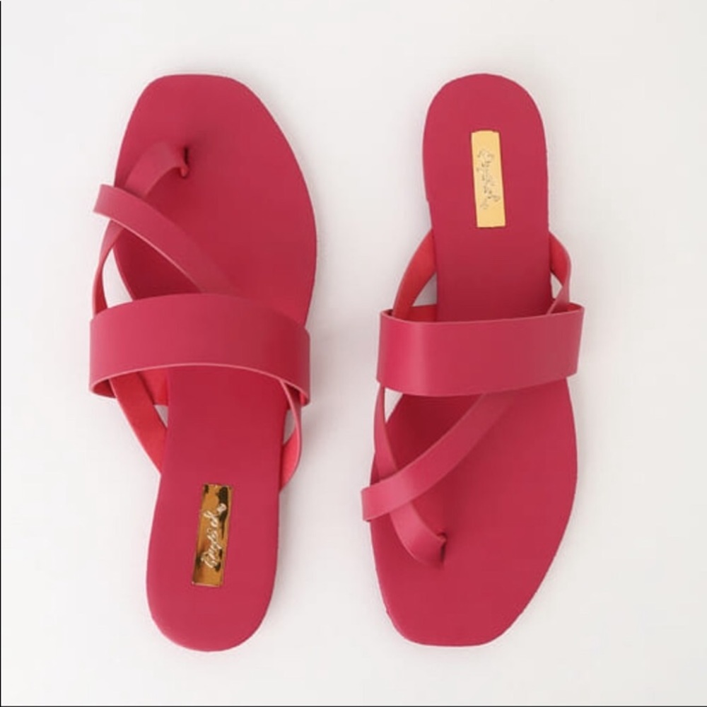 Cute Magenta cross cross sandals. - Picture 2 of 4